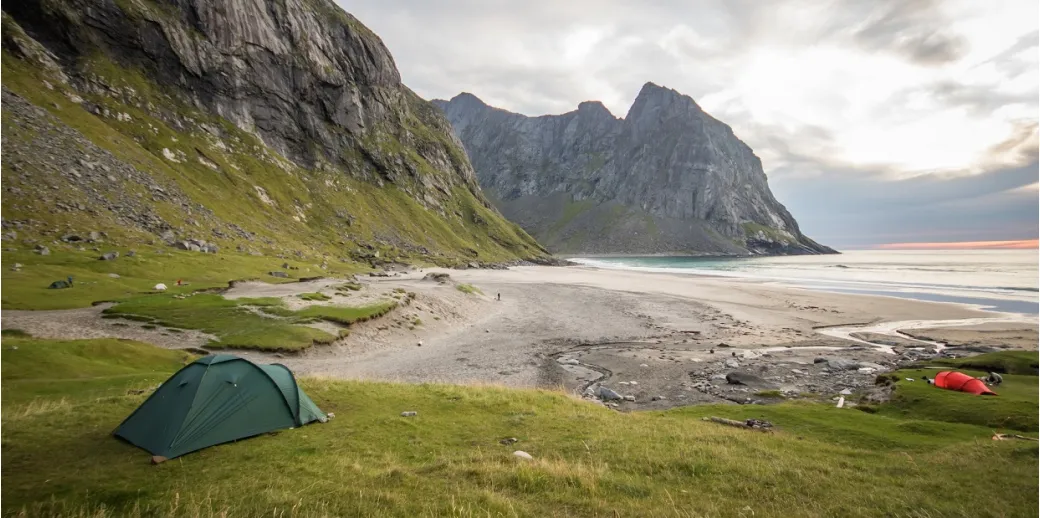 Для погоды и непогоды: Выбираем палатку для отдыха - Robinzon.ua