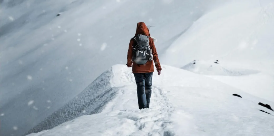 Як вибрати одяг для туризму: 5 важливих критеріїв для комфортного походу - 2 Як вибрати одяг для туризму: 5 важливих критеріїв для комфортного походу - 2 - Robinzon.ua