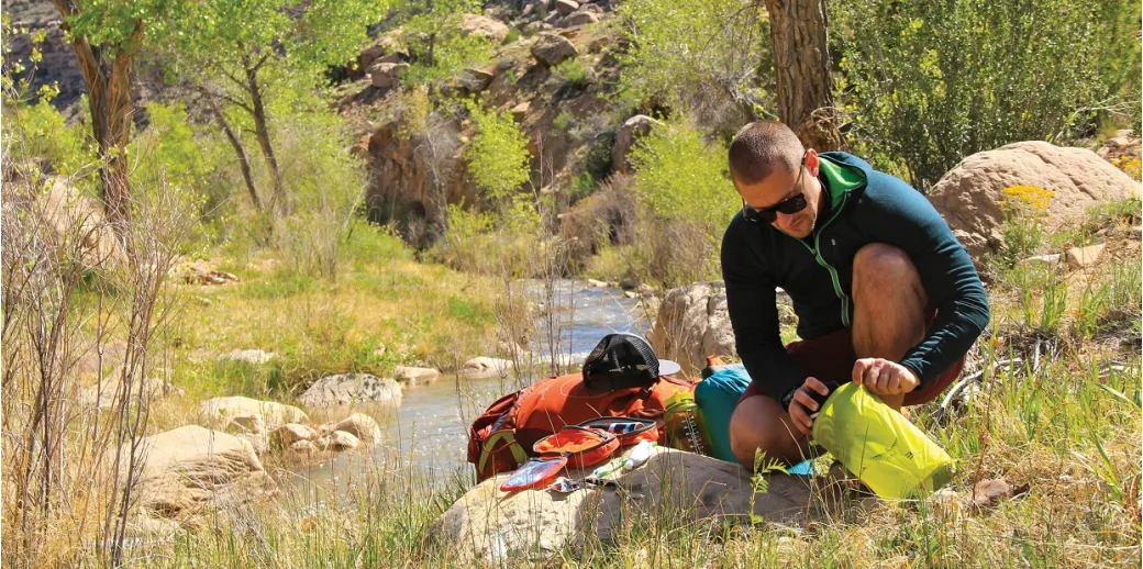 Гермоспорядження для активного туризму: що потрібно знати кожному мандрівнику - Robinzon.ua