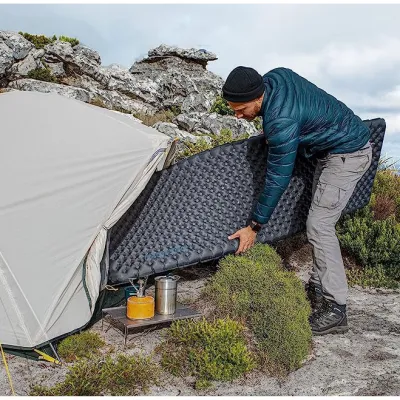 Двухместный надувной коврик Naturehike R Value: 3,5, размер 196 х 120 см цвет черный CNH22DZ018. - 1 Двухместный надувной коврик Naturehike R Value: 3,5, размер 196 х 120 см цвет черный CNH22DZ018. - 1 - Robinzon.ua