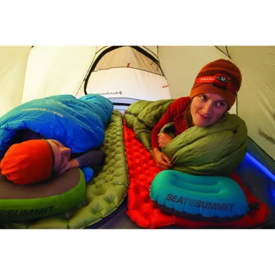 Надувний килимок Sea to Summit Comfort Plus Insulated Mat 2020, 183х55х6.3см, Red (STS AMCPINS_R) - 2 - Robinzon.ua