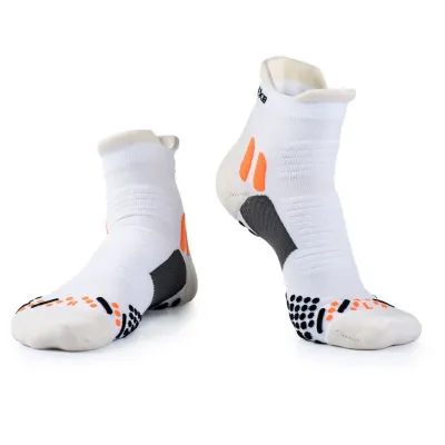 Спортивные носки Naturehike размер 39-41, цвет бежевый NH17A002-W. - 1 - Robinzon.ua