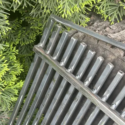 Универсальная стальная решетка-гриль Mzavod с ручками 520х320мм - 3 - Robinzon.ua