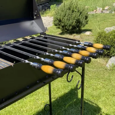 Шампур Mzavod з дерев'яною ручкою 630х12х3мм двокольоровий - 4 Шампур Mzavod з дерев'яною ручкою 630х12х3мм двокольоровий - 4 - Robinzon.ua