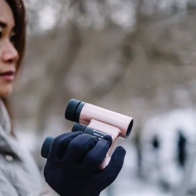 Бінокль Vanguard Vesta Compact 10x21 WP Rose Gold (Vesta 1021 Rose) - 3 - Robinzon.ua