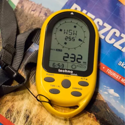 Компас Technoline EA3050 Yellow (EA3050) - 4 - Robinzon.ua