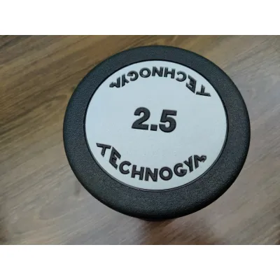 Гантель 2.5 кг цельная полиуретановая TECHNOGYM - 4 Гантель 2.5 кг цельная полиуретановая TECHNOGYM - 4 - Robinzon.ua