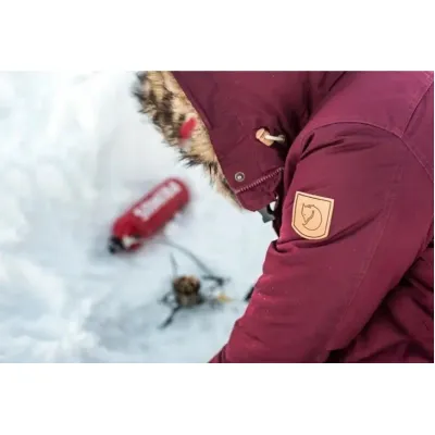 Міська жіноча тепла мембранна парка Fjallraven Nuuk Parka, XS - Dark Garnet (89655.356.XS) 2021 - 4 Міська жіноча тепла мембранна парка Fjallraven Nuuk Parka, XS - Dark Garnet (89655.356.XS) 2021 - 4 - Robinzon.ua