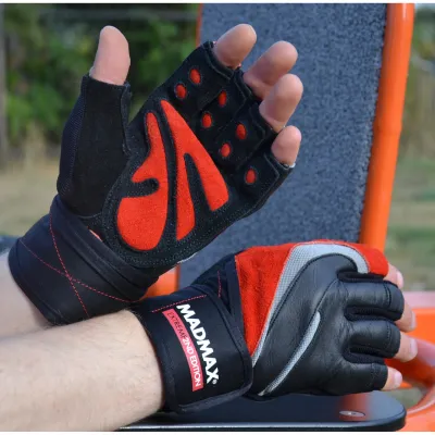 Перчатки для фитнеса и тяжелой атлетики MadMax MFG-568 Extreme 2nd edition Black/Red M - 3 Перчатки для фитнеса и тяжелой атлетики MadMax MFG-568 Extreme 2nd edition Black/Red M - 3 - Robinzon.ua