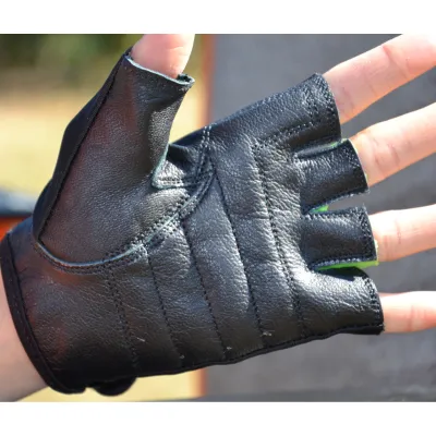 Рукавички для фітнесу та важкої атлетики MadMax MFG-251 Rainbow Green M - 6 - Robinzon.ua