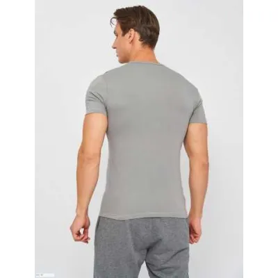Футболка Kappa T-shirt Mezza Manica Scollo V сірий Чол XL K1315 GrigioUnito XL - 1 Футболка Kappa T-shirt Mezza Manica Scollo V сірий Чол XL K1315 GrigioUnito XL - 1 - Robinzon.ua