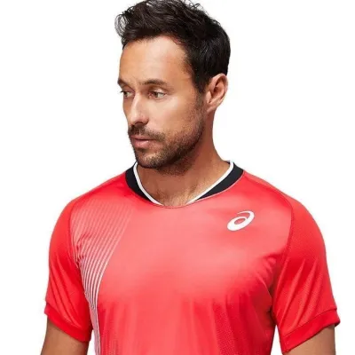 Футболка чол. Asics MEN MATCH GRAPHIC SS TOP червоний (M) 2041A170-602 M - 1 Футболка чол. Asics MEN MATCH GRAPHIC SS TOP червоний (M) 2041A170-602 M - 1 - Robinzon.ua
