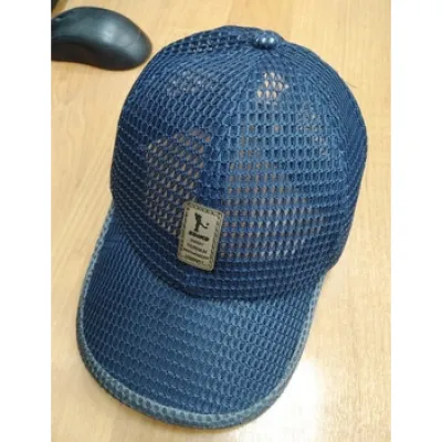 Бейсболка синя у сітку. Сітчаста бейсболка синього кольору. Синя кепка з гарною вентиляцією - 1 - Robinzon.ua