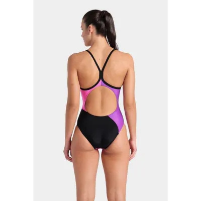Купальник закритий для женщин Arena MULTI SLICES SWIMSUIT LIGHTDRO мультиколор Жен 44 008094-598 44 - 2 Купальник закритий для женщин Arena MULTI SLICES SWIMSUIT LIGHTDRO мультиколор Жен 44 008094-598 44 - 2 - Robinzon.ua