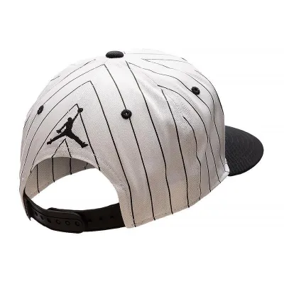 Бейсболка JORDAN UPRO CAP S FB FLT MVP Бело-черный S/M (7dFV5299-100 S/M) - 1 - Robinzon.ua