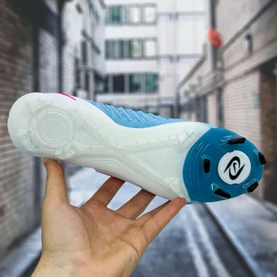 Бутси Phantom Luna Elite FG 2(39-45) - 2 Бутси Phantom Luna Elite FG 2(39-45) - 2 - Robinzon.ua