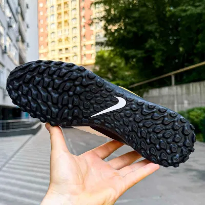 Сороконіжки Nike Phantom Gx2 (39-45) - 4 Сороконіжки Nike Phantom Gx2 (39-45) - 4 - Robinzon.ua