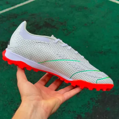 Сороконіжки Adidas Predator Fussballliebe TF (39-45) 40 - 2 - Robinzon.ua