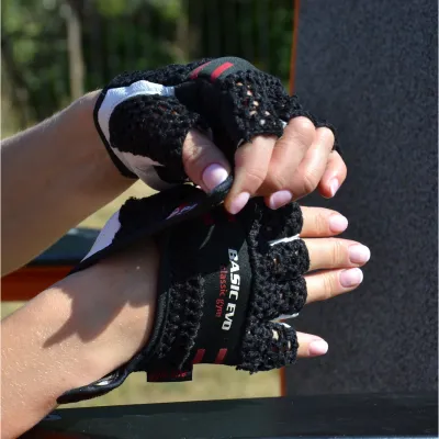 Перчатки для фитнеса и тяжелой атлетики Power System PS-2100 Basic EVO Black/Red Line L - 6 Перчатки для фитнеса и тяжелой атлетики Power System PS-2100 Basic EVO Black/Red Line L - 6 - Robinzon.ua