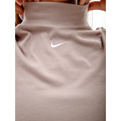 Жіноча Футболка Nike W NSW ESSNTL RIB MOCK SS TOP Бежевий S (7dDV7958-272 S) - 2 Жіноча Футболка Nike W NSW ESSNTL RIB MOCK SS TOP Бежевий S (7dDV7958-272 S) - 2 - Robinzon.ua