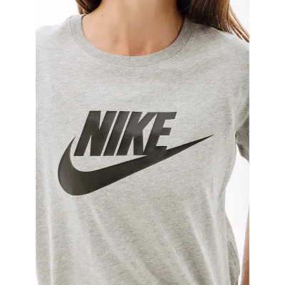 Жіноча Футболка Nike W NSW TEE ESSNTL ICN FTRA Сірий XS (7dDX7906-063 XS) - 3 Жіноча Футболка Nike W NSW TEE ESSNTL ICN FTRA Сірий XS (7dDX7906-063 XS) - 3 - Robinzon.ua
