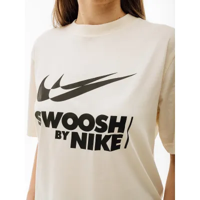 Женская Футболка Nike W TEE BF GLS Бежевый XS (7dFZ4634-113 XS) - 2 - Robinzon.ua