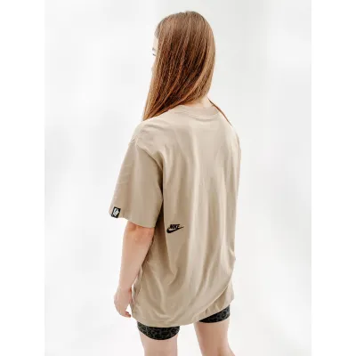 Женская Футболка Nike W NSW TEE BF SW Бежевый L (7dFJ4931-247 L) - 1 - Robinzon.ua