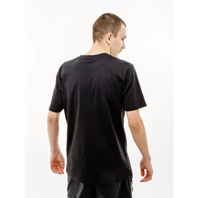 Мужская Футболка Ellesse Zagda T-Shirt Черный XL (7dSHV20122-011 XL) - 1 - Robinzon.ua