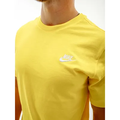 Мужская Футболка Nike M NSW CLUB TEE  Желтый XL (7dAR4997-732 XL) - 1 - Robinzon.ua