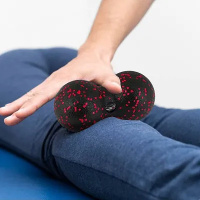 Массажный мяч двойной PowerPlay PP-4352 Epp foam peanut ball (d8*16cm.) Черно/Красный - 3 - Robinzon.ua