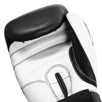 Боксерские перчатки TITLE Boxing Dynamic Strike Black/White 12 oz - 4 Боксерские перчатки TITLE Boxing Dynamic Strike Black/White 12 oz - 4 - Robinzon.ua