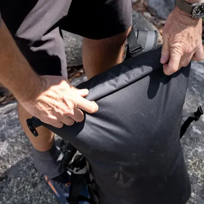 Герморюкзак Sea to Summit Big River Dry Backpack, 50 L, Jet Black (STS ASG013031-080101) - 6 - Robinzon.ua