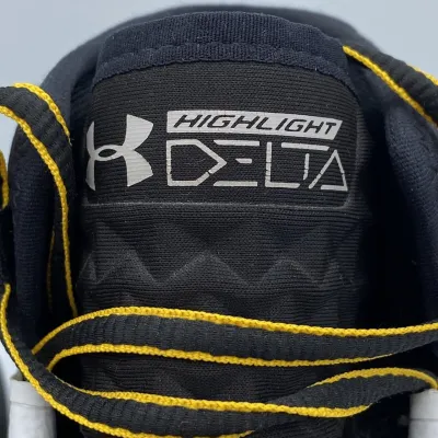 Кроссовки UA X Rock Delta CG-WHT/BLK/WHT Белый Муж (11,5) 45.5 (3021055-102) - 3 - Robinzon.ua