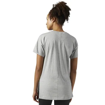Женская майка Reebok F classic tee medium  grey heather (S) BQ2524 S - 2 - Robinzon.ua