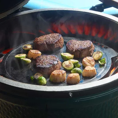 Плита, планча, сковорода из чугуна круглая, двусторонняя для грилей Big Green Egg 2XL-L, 35 см 117656/127860. - 1 - Robinzon.ua