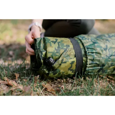 Коврик самонадувной Tramp з можливістю зістібання camo 185х65х5 UTRI-007 - 2 - Robinzon.ua