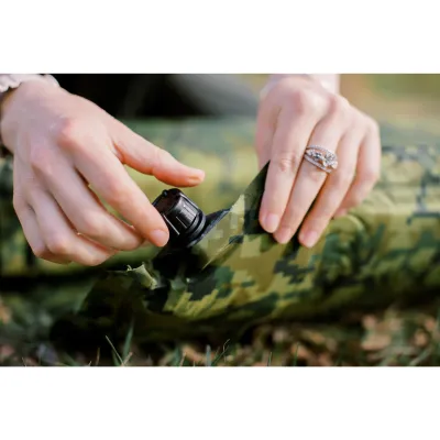 Коврик самонадувной Tramp з можливістю зістібання camo 185х65х5 UTRI-007 - 3 - Robinzon.ua