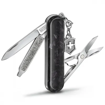 Складной нож Victorinox Classic SD Vx06221.90 - 4 - Robinzon.ua