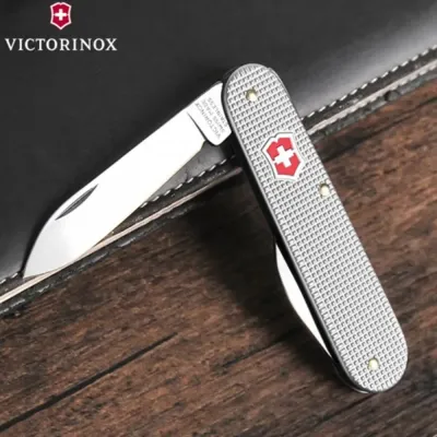 Складной нож Victorinox Bantam Vx02300.26 - 3 Складной нож Victorinox Bantam Vx02300.26 - 3 - Robinzon.ua