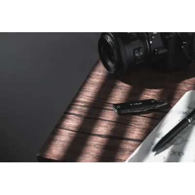 Розкладний туристичний ніж True Utility Modern Keychain Knife, Grey/Natralock (TR TU7060N) - 5 - Robinzon.ua