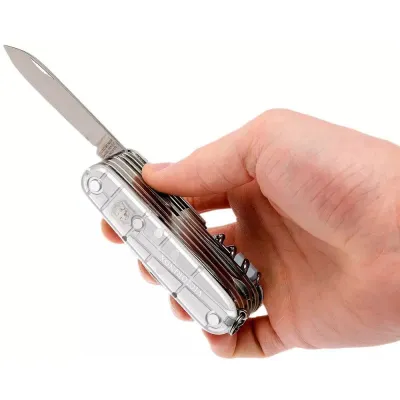 Складной нож Victorinox Swisschamp Vx16794.T7 - 5 Складной нож Victorinox Swisschamp Vx16794.T7 - 5 - Robinzon.ua