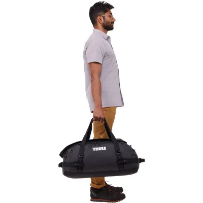 Спортивна сумка Thule Chasm Duffel 40L (Black) (TH 3204989) - 3 - Robinzon.ua