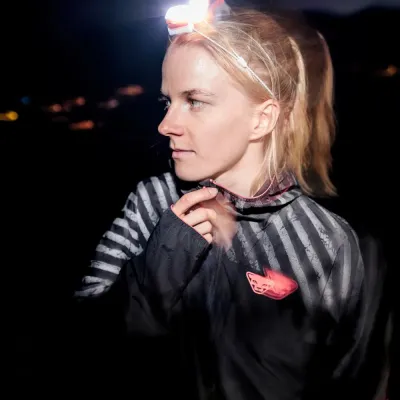 Куртка жіноча Dynafit Trail Reflective Wind Jkt Wmn XS чорний 016.002.2892 - 7 - Robinzon.ua