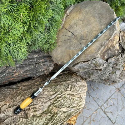 Шампур Mzavod з дерев'яною ручкою 630х12х3мм двокольоровий - 1 - Robinzon.ua