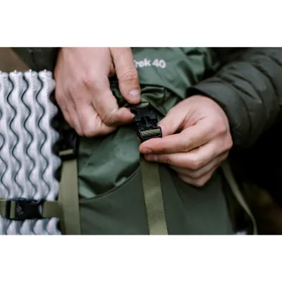 Рюкзак Tramp Trek 40 UTRP-057-оливковый - 1 - Robinzon.ua