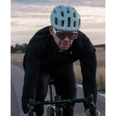 Чоловіча вітровка POC Pro Thermal Jacket, Uranium Black, M (PC 523151002MED1) - 2 Чоловіча вітровка POC Pro Thermal Jacket, Uranium Black, M (PC 523151002MED1) - 2 - Robinzon.ua