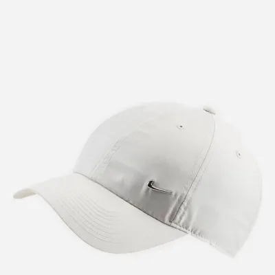 Кепка Nike U NSW DF H86 METAL SWOOSH CAP сіро-білий Уні MISC 943092-072 - Robinzon.ua
