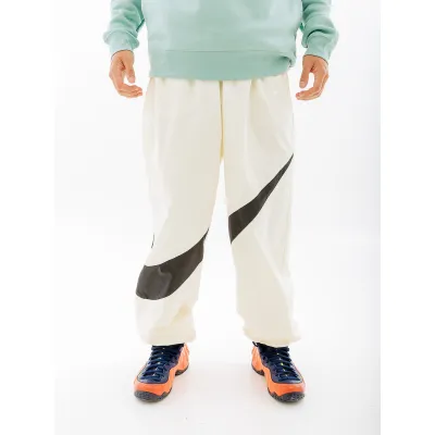 Чоловічі Штани Nike SWOOSH PANT Бежевий L (7dFB7880-113 L) - Robinzon.ua