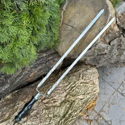 Подвійний шампур Mzavod з дерев'яною ручкою 630х12х3мм чорний Подвійний шампур Mzavod з дерев'яною ручкою 630х12х3мм чорний - Robinzon.ua