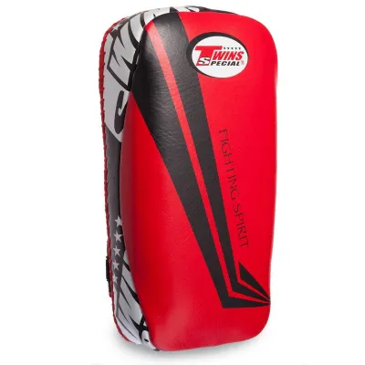 Пады для тайского бокса Тай-пэды TWINS FKPL2-43-M размер 37х19х9 см красный - Robinzon.ua